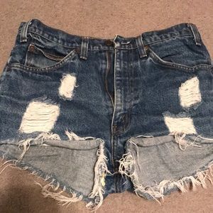 LEVI shorts